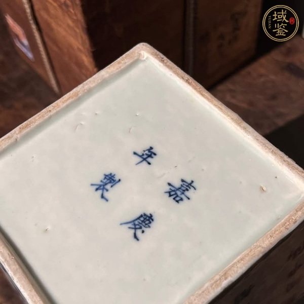 古玩陶瓷青花四方筆筒真品鑒賞圖