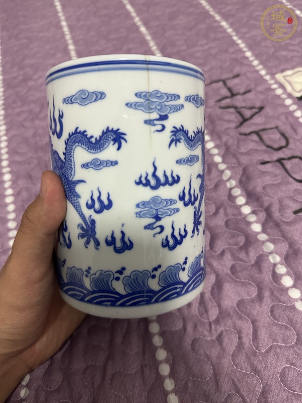 古玩陶瓷筆筒真品鑒賞圖