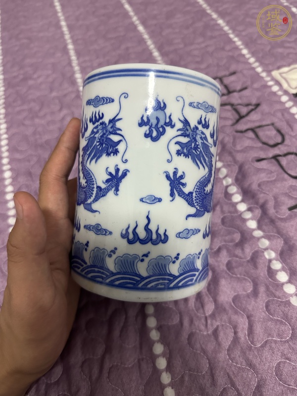 古玩陶瓷筆筒真品鑒賞圖