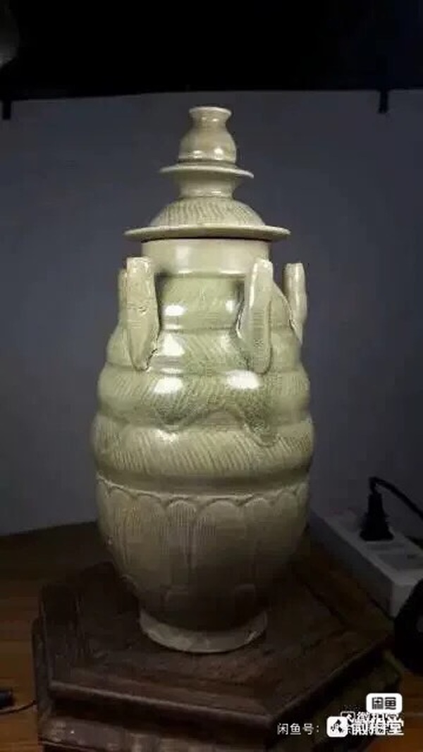 古玩陶瓷龍泉青瓷刻花五管瓶拍賣，當前價格58000元
