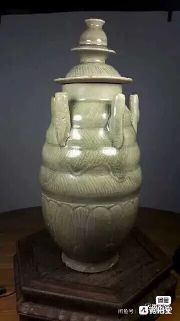 古玩陶瓷龍泉青瓷刻花五管瓶拍賣，當前價格58000元