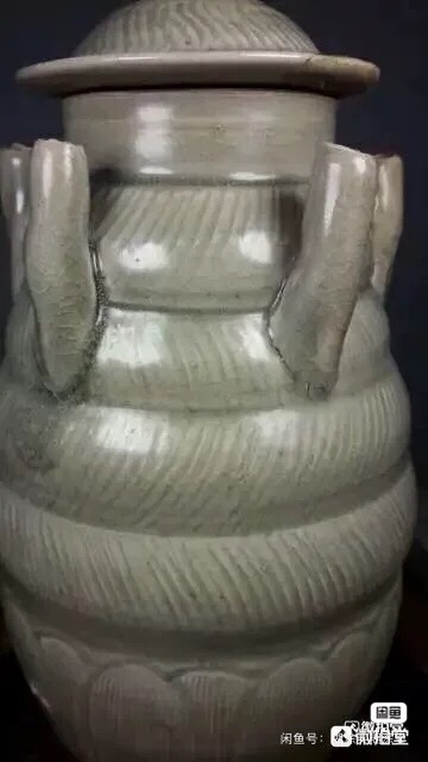 古玩陶瓷龍泉青瓷刻花五管瓶拍賣，當前價格58000元