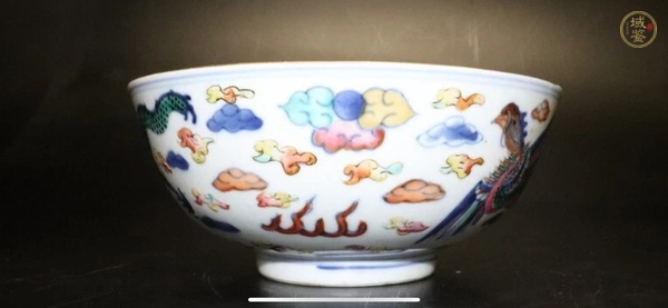 古玩陶瓷清光緒青花粉彩龍鳳呈祥紋碗真品鑒賞圖