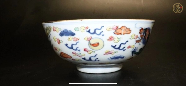 古玩陶瓷清光緒青花粉彩龍鳳呈祥紋碗真品鑒賞圖