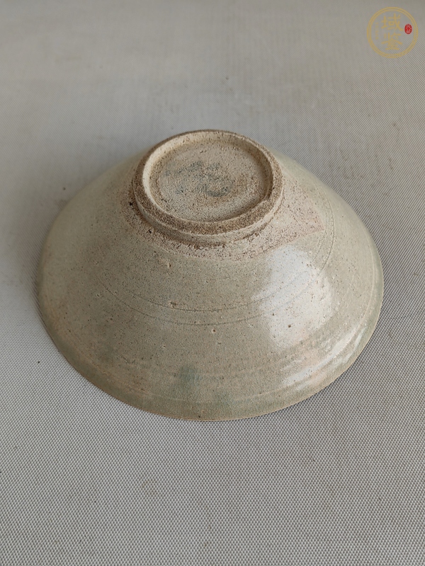 古玩陶瓷青白釉刻花斗笠碗真品鑒賞圖