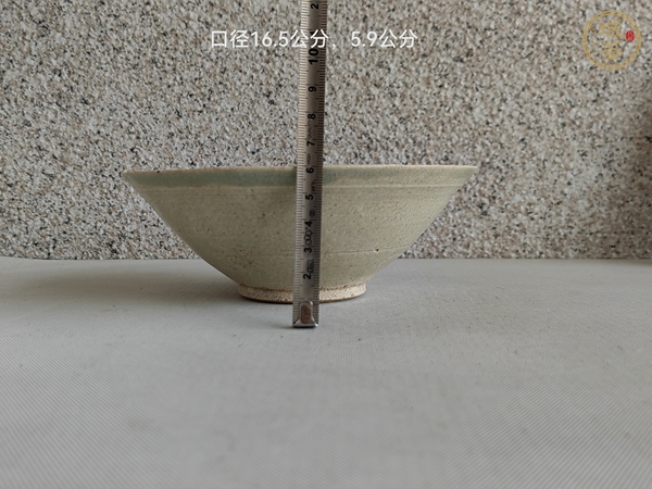 古玩陶瓷青白釉刻花斗笠碗真品鑒賞圖