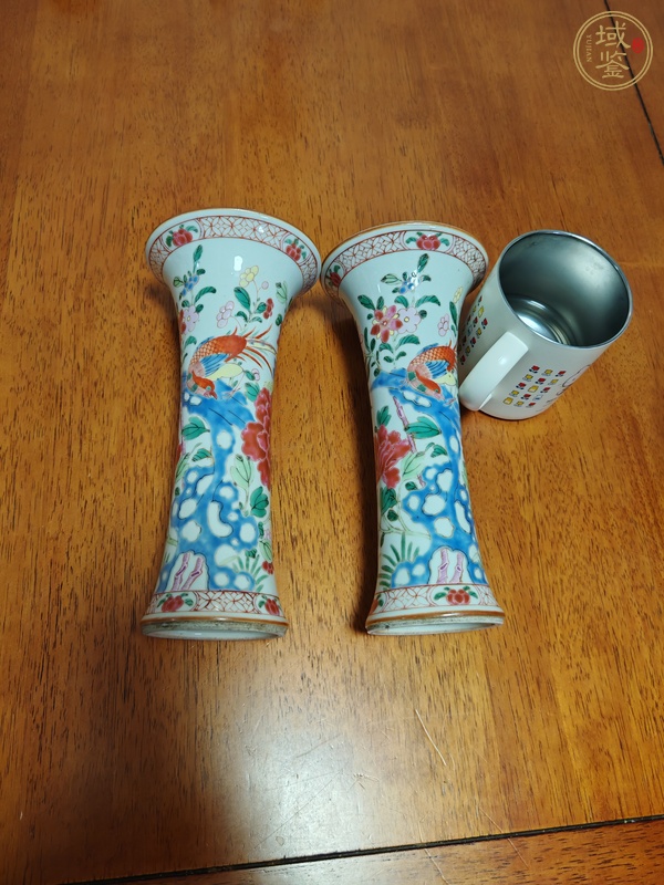 古玩陶瓷粉彩花觚真品鑒賞圖