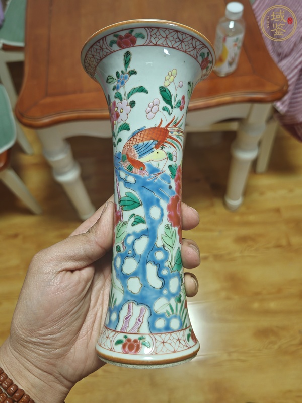 古玩陶瓷粉彩花觚真品鑒賞圖