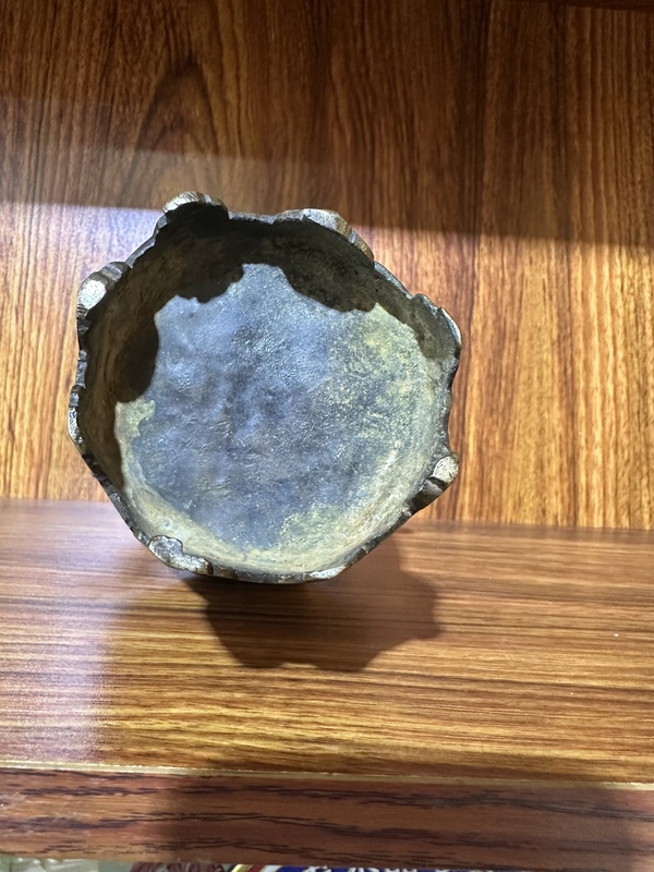 古玩銅器清代雙龍耳八棱瓶拍賣,當前價格9999元