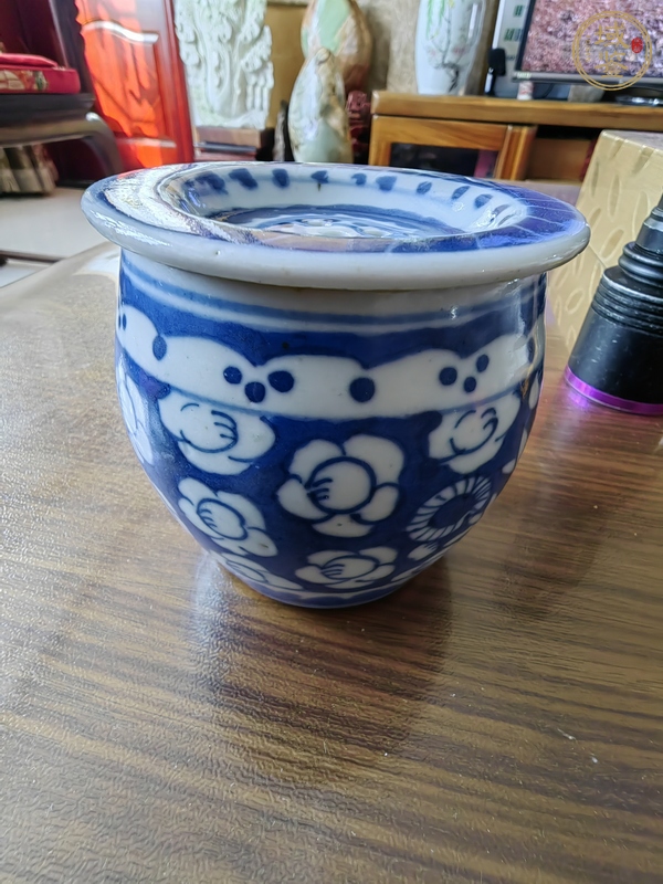 古玩陶瓷青花蓋罐真品鑒賞圖
