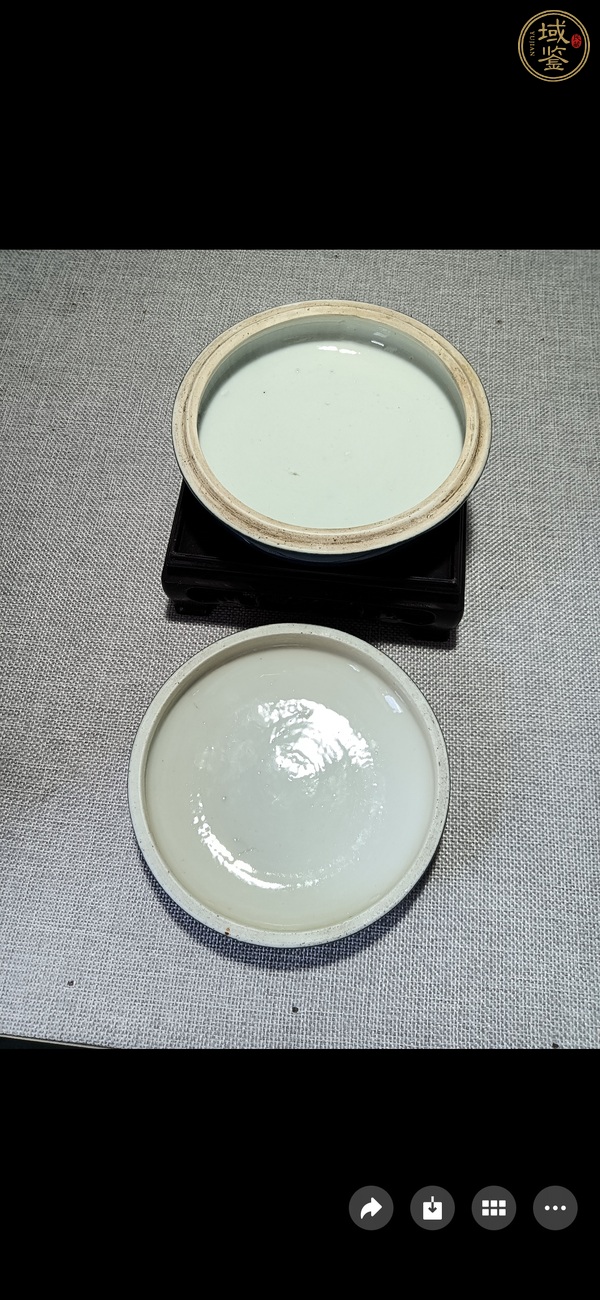 古玩陶瓷灑藍釉蓋盒真品鑒賞圖