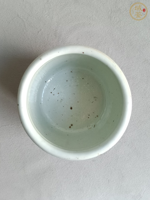 古玩陶瓷青花纏枝花紋香爐真品鑒賞圖