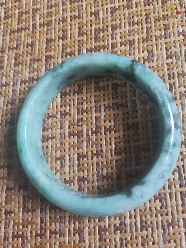 古玩玉器天然翡翠手鐲真品鑒賞圖