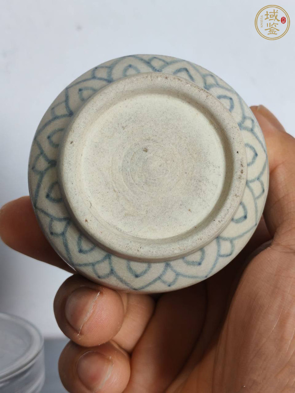 古玩陶瓷安南窯青花罐真品鑒賞圖