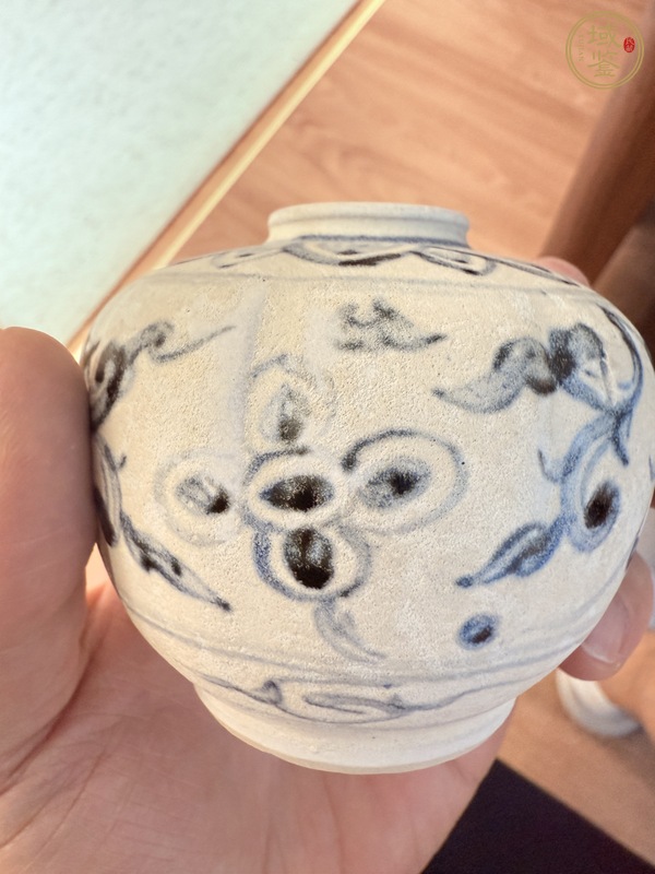 古玩陶瓷安南窯青花水盂真品鑒賞圖