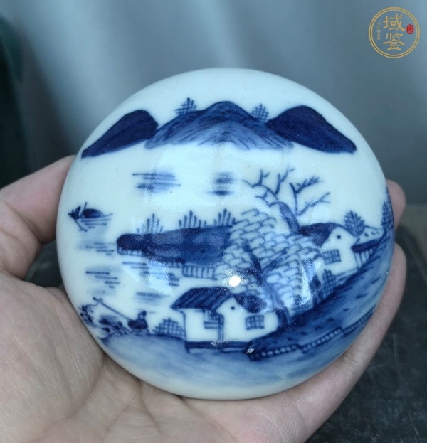 古玩陶瓷青花山水紋印盒真品鑒賞圖
