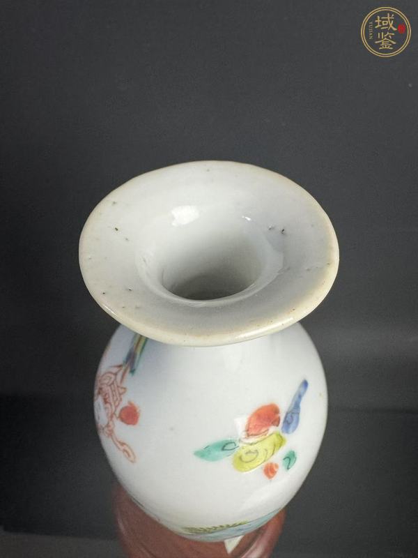 古玩陶瓷粉彩人物瓶真品鑒賞圖