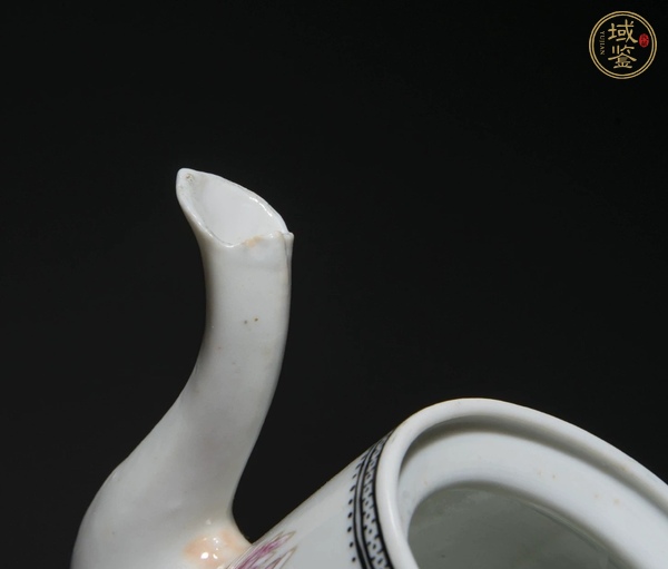 古玩陶瓷粉彩花鳥紋壺真品鑒賞圖