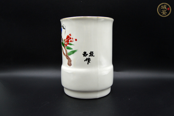 古玩陶瓷花鳥紋筆筒真品鑒賞圖