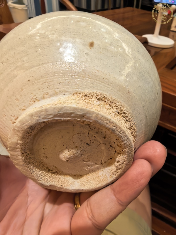 古玩陶瓷青白釉鼓釘紋罐真品鑒賞圖
