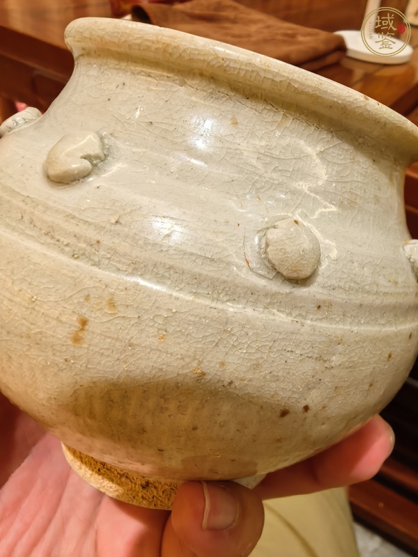 古玩陶瓷青白釉鼓釘紋罐真品鑒賞圖