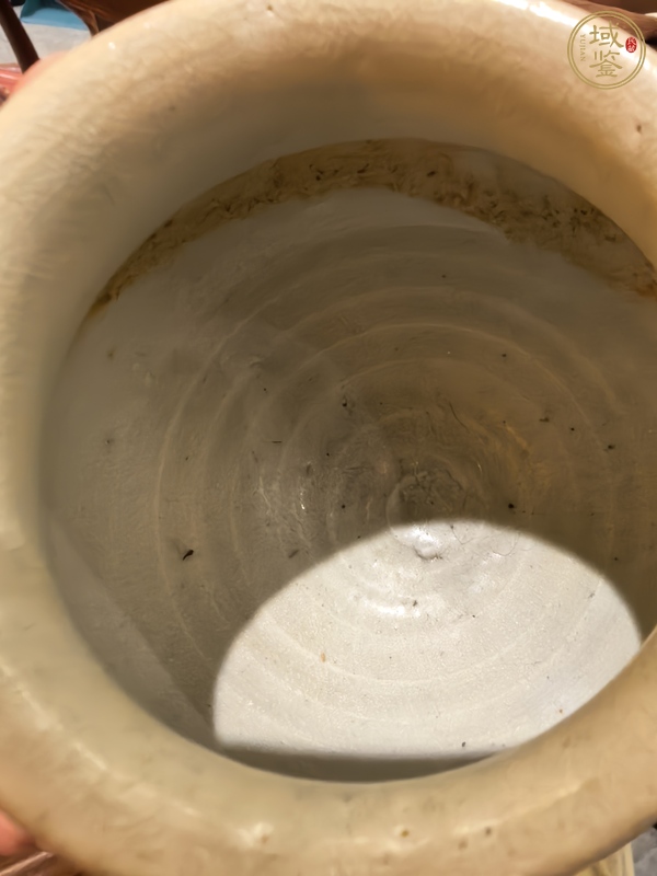 古玩陶瓷青白釉鼓釘紋罐真品鑒賞圖