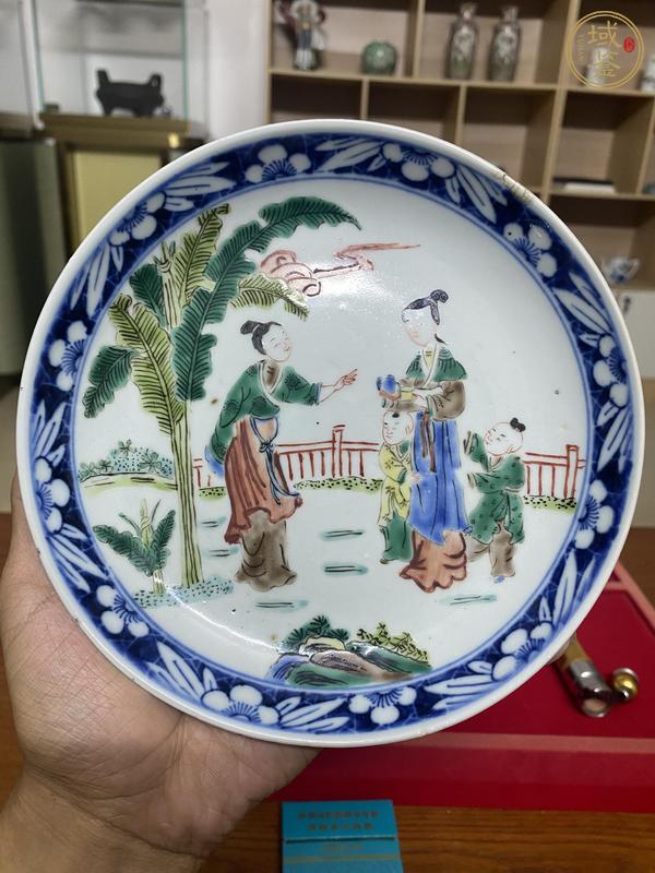 古玩陶瓷青花五彩盤真品鑒賞圖
