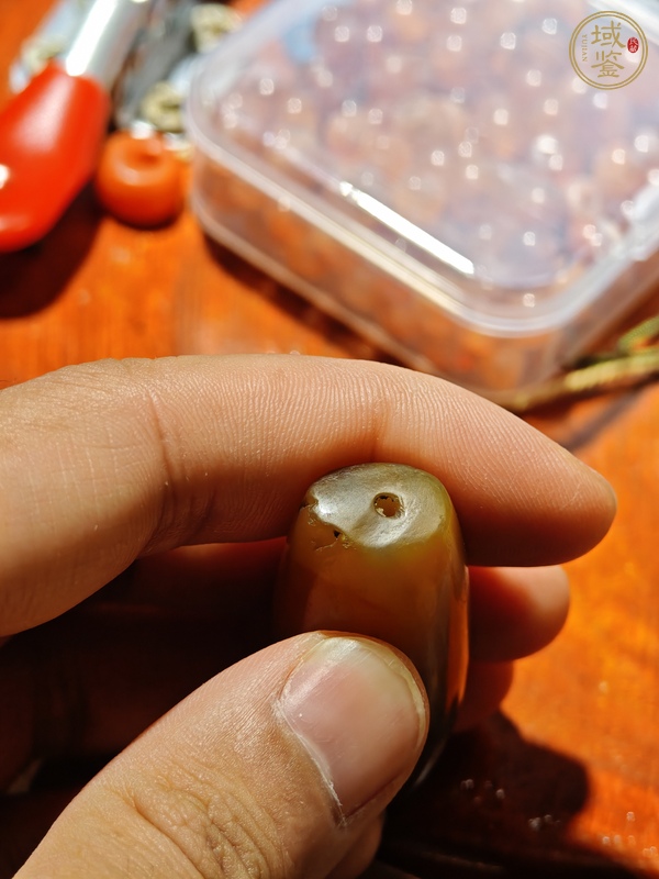 古玩瑪瑙管珠真品鑒賞圖