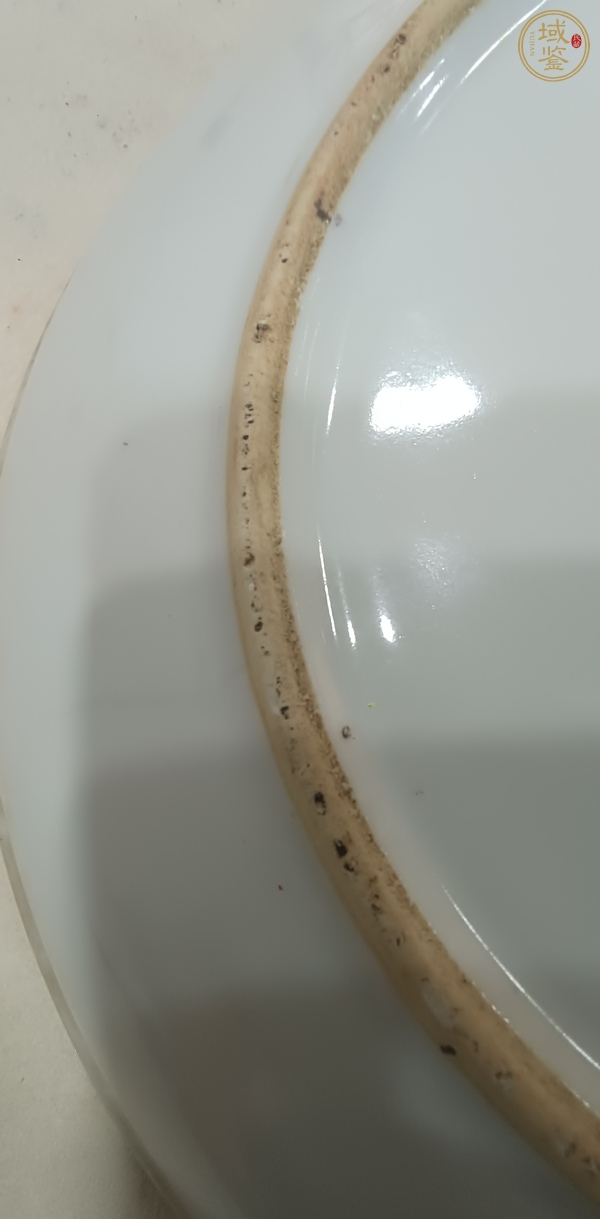 古玩陶瓷彩繪描金盤真品鑒賞圖