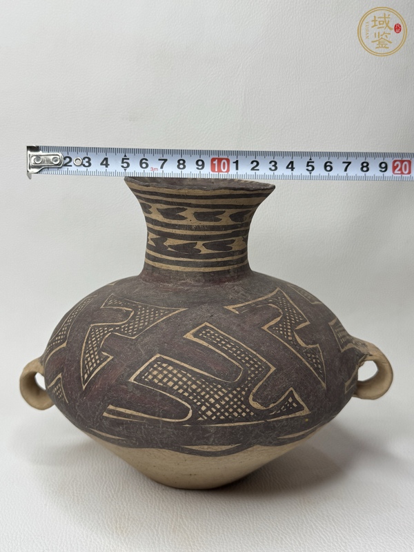 古玩陶瓷馬廠·圖騰雙耳壺真品鑒賞圖