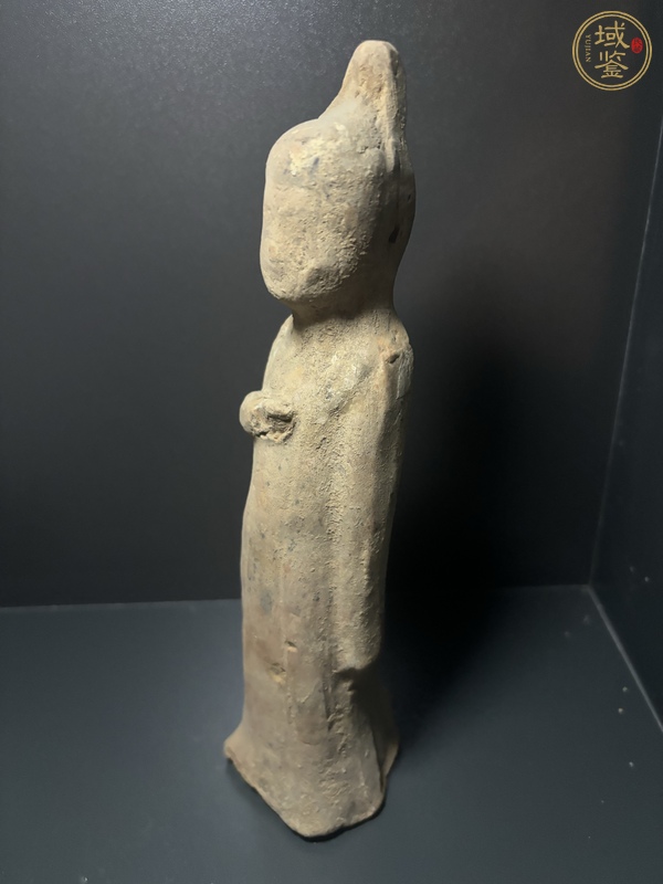 古玩陶瓷唐·女俑真品鑒賞圖