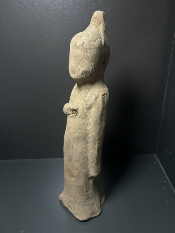 古玩陶瓷唐·女俑拍賣，當(dāng)前價格130元