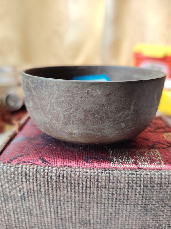 古玩轉賣銅缽銅磬一個拍賣，當前價格0元