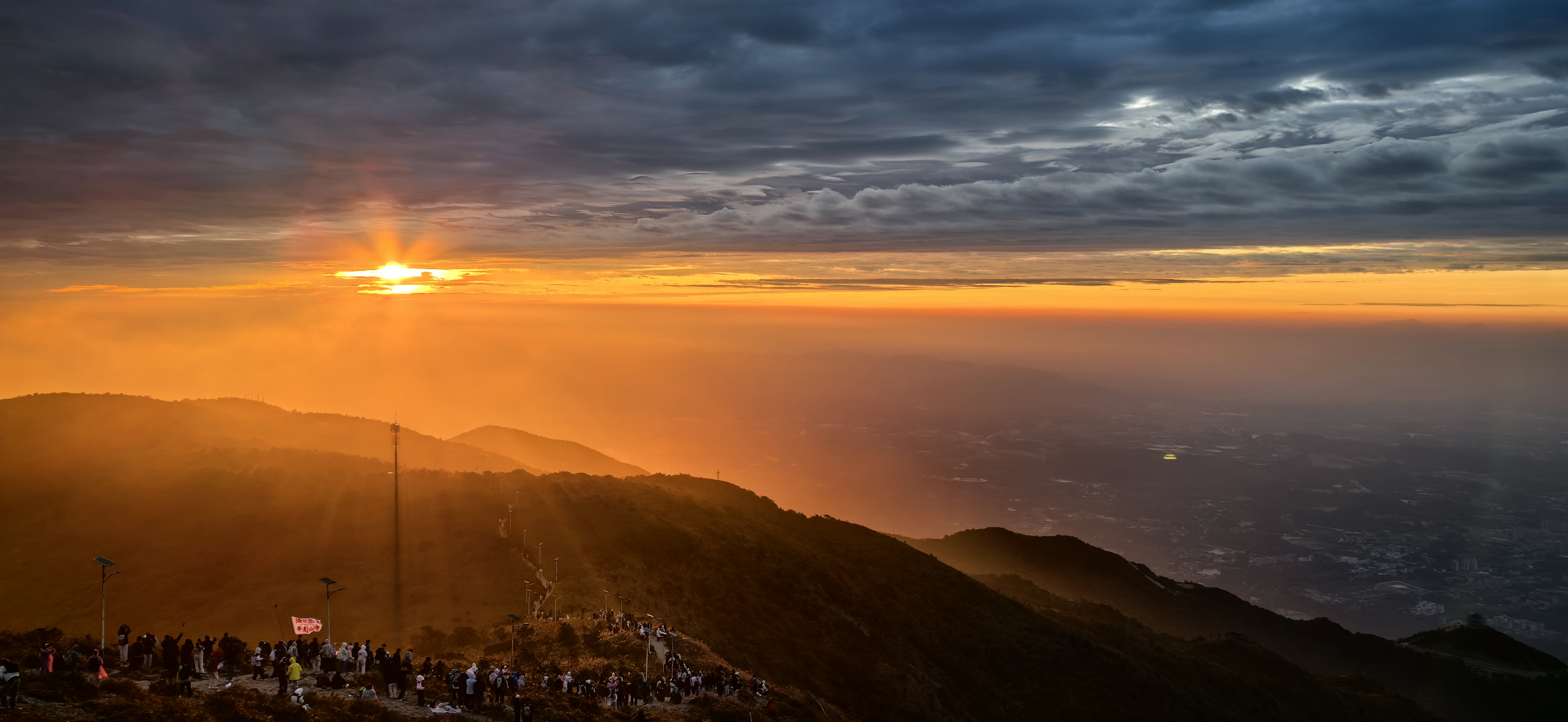 域鑒歲月如梭.的店鋪