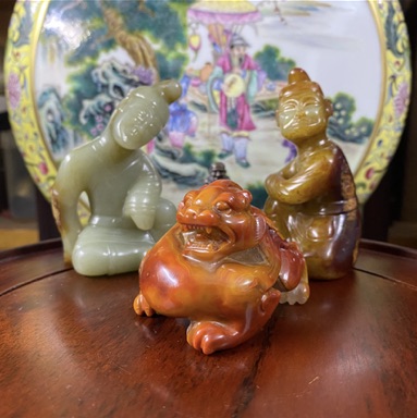 域鑒不畏浮云遮望眼的店鋪