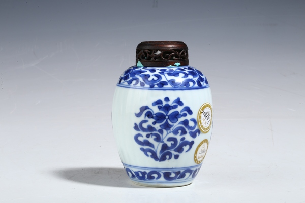 古玩陶瓷青花花卉紋罐拍賣,當前價格7885元